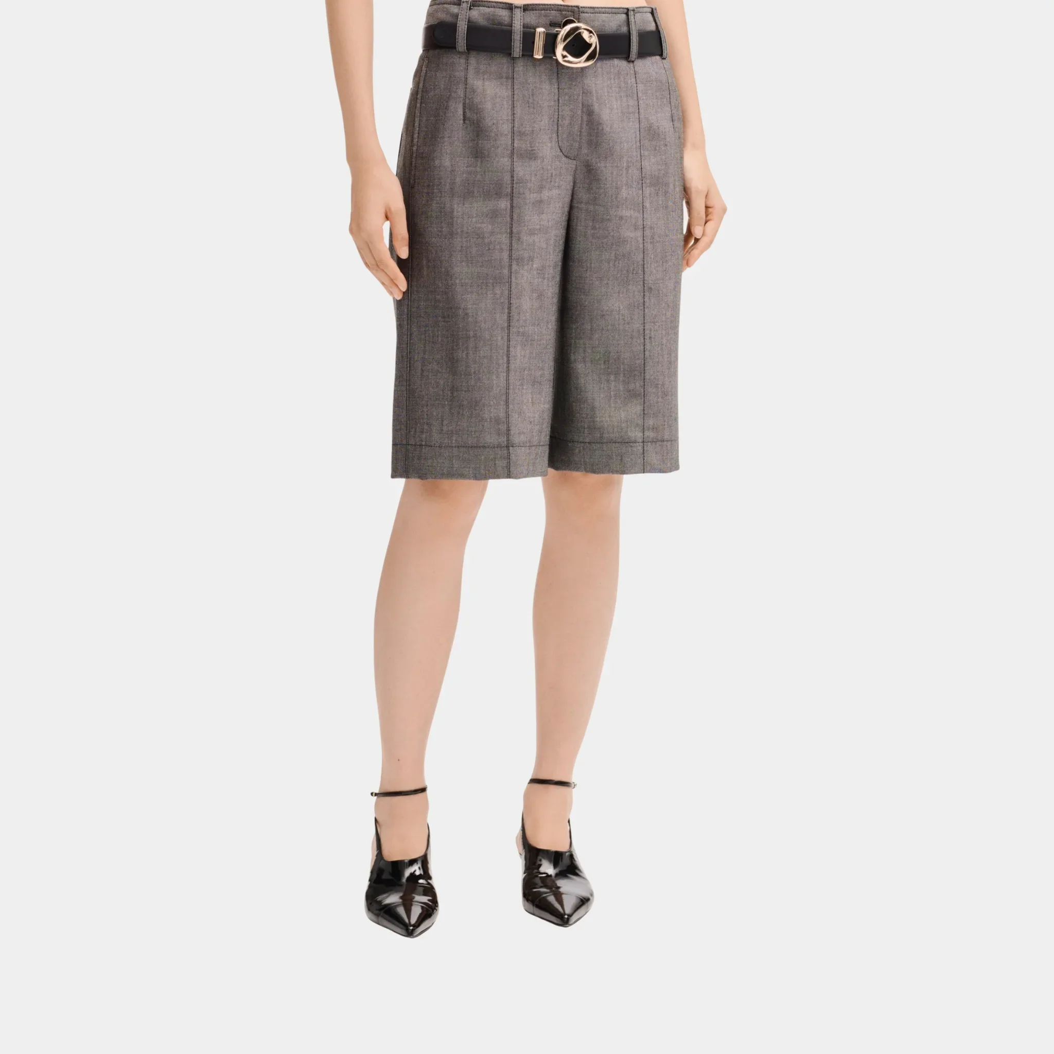 Bermuda Shorts in Grey Wool Canvas