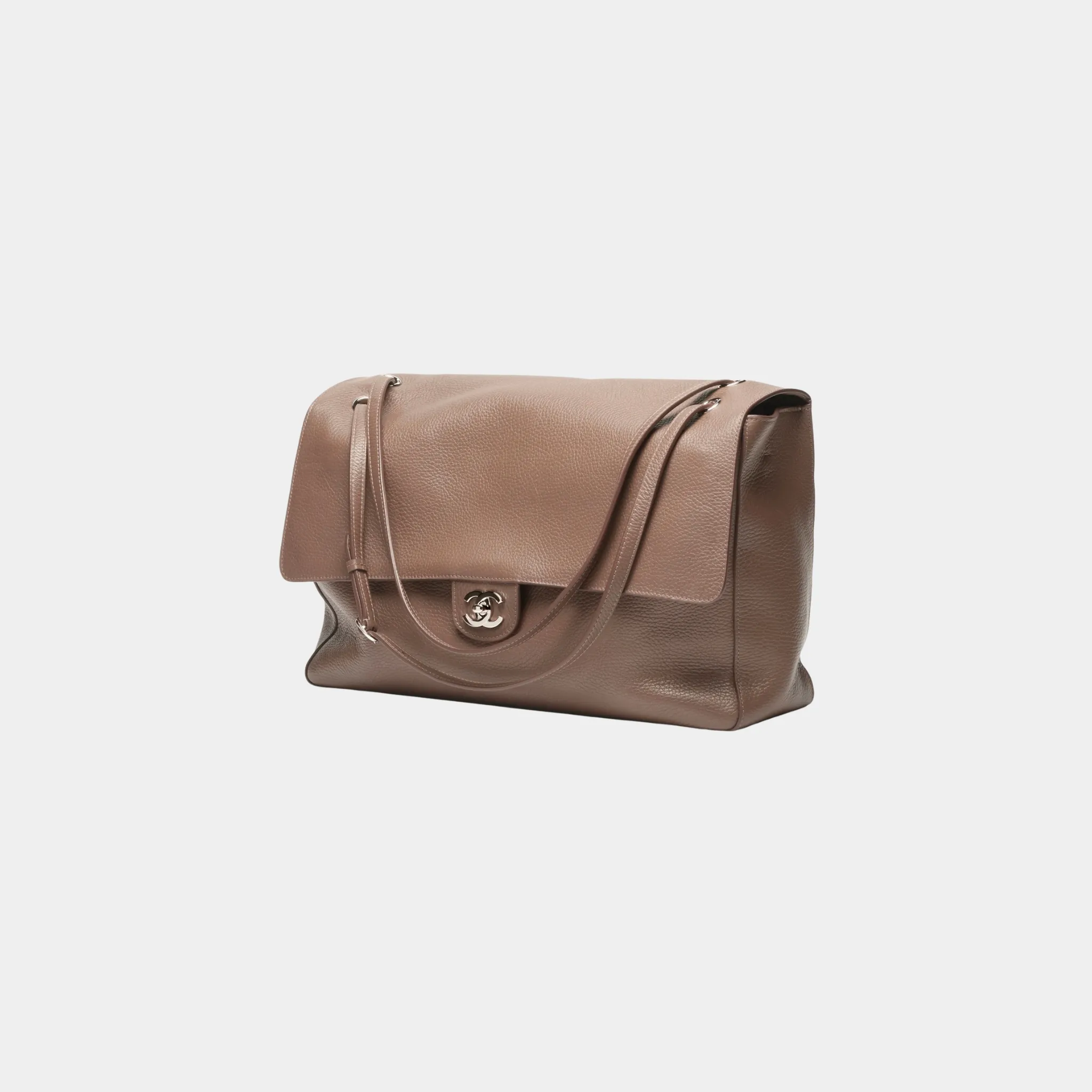 Maxi Flapbag in Grained Calfskin & Silver Metal - Image 4