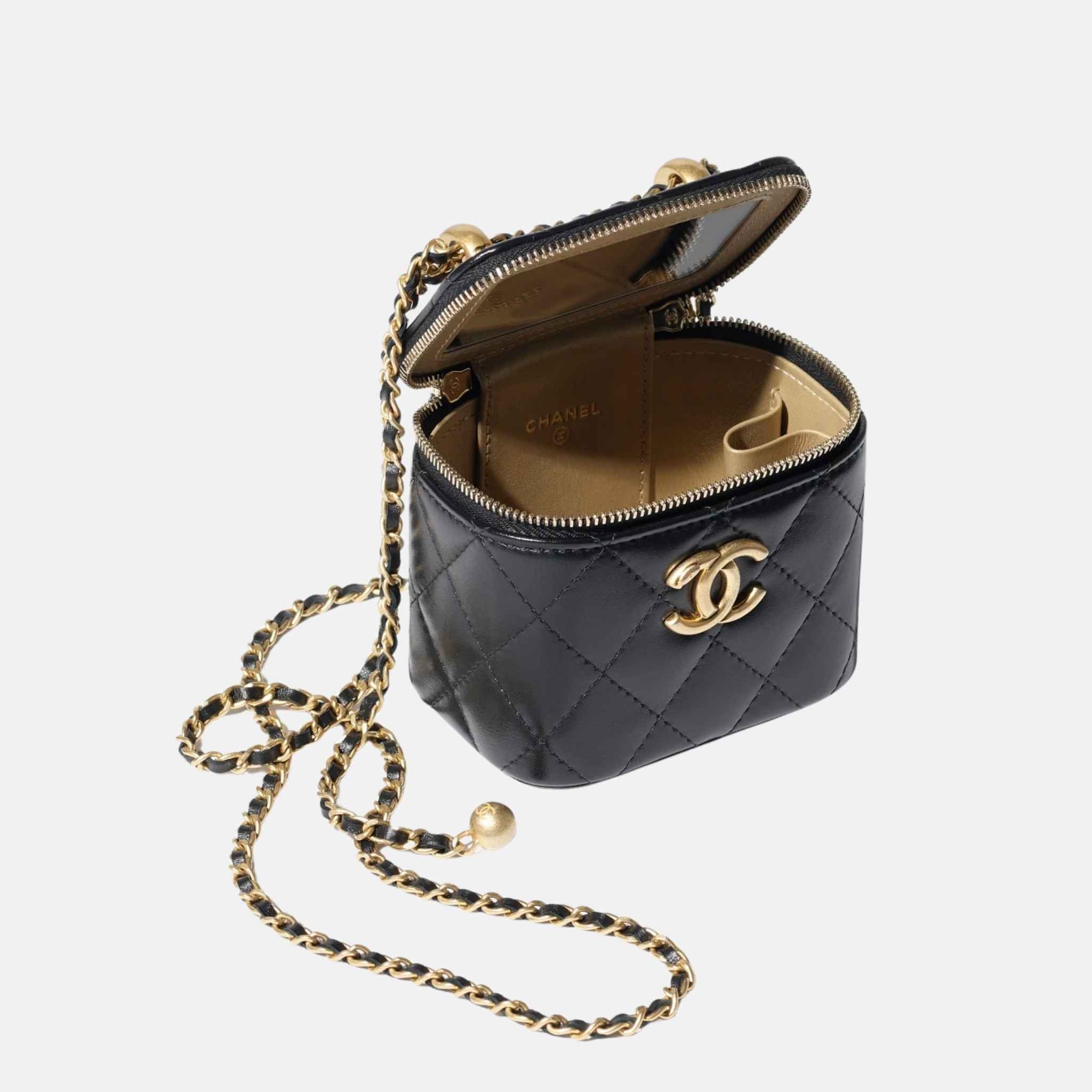 Small Vanity With Chain In Shiny Calfskin Black - Image 2