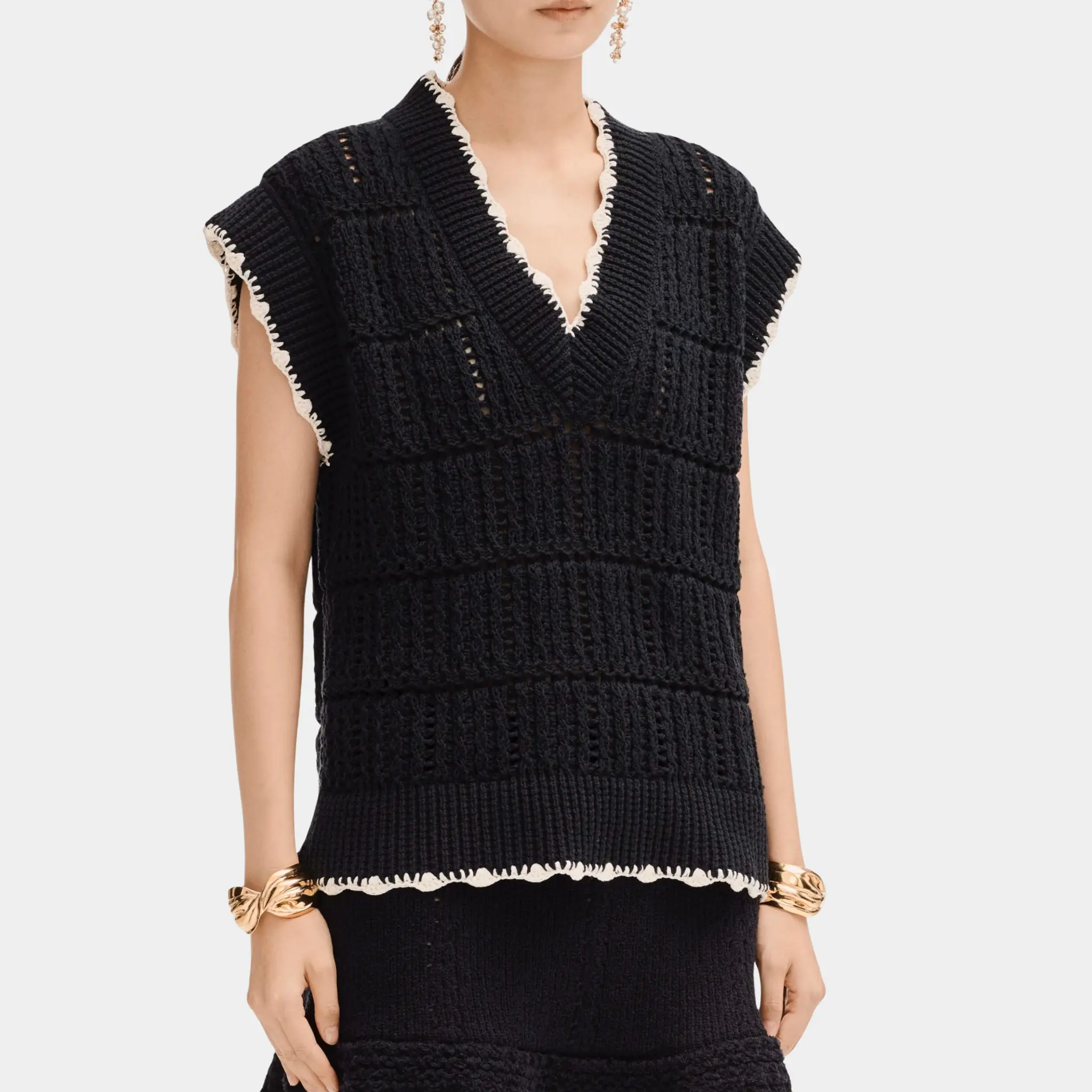 Sweater in Black Cotton