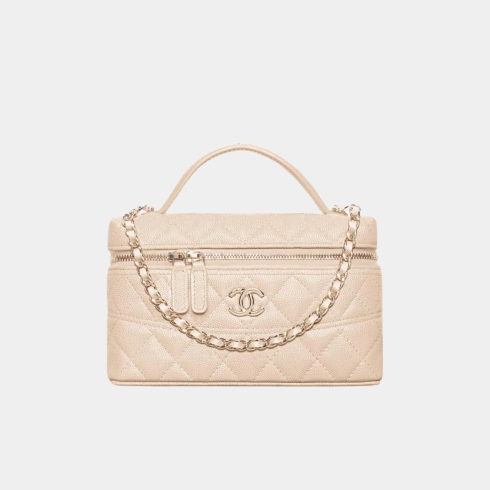 Vanity with Chain in Grained Calfskin and Gold Toned Metal - Image 3