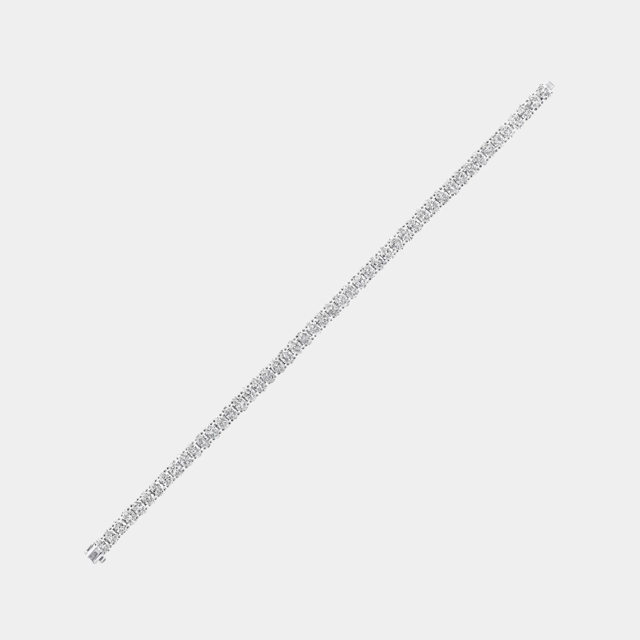 Classic Graff Oval Cut Diamond Bracelet - Image 3