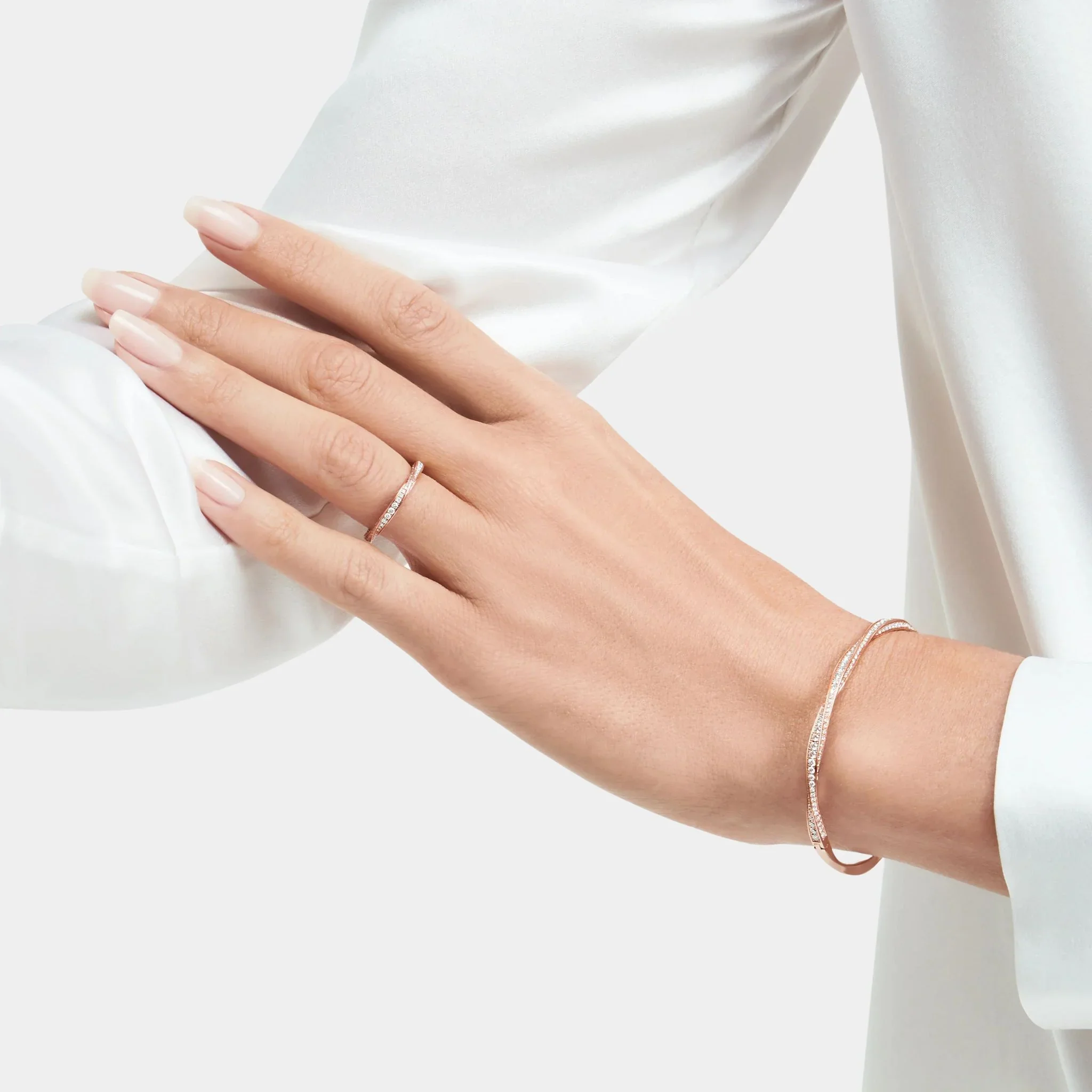 Spiral Pavé Diamond Bangle Rose Gold - Image 3