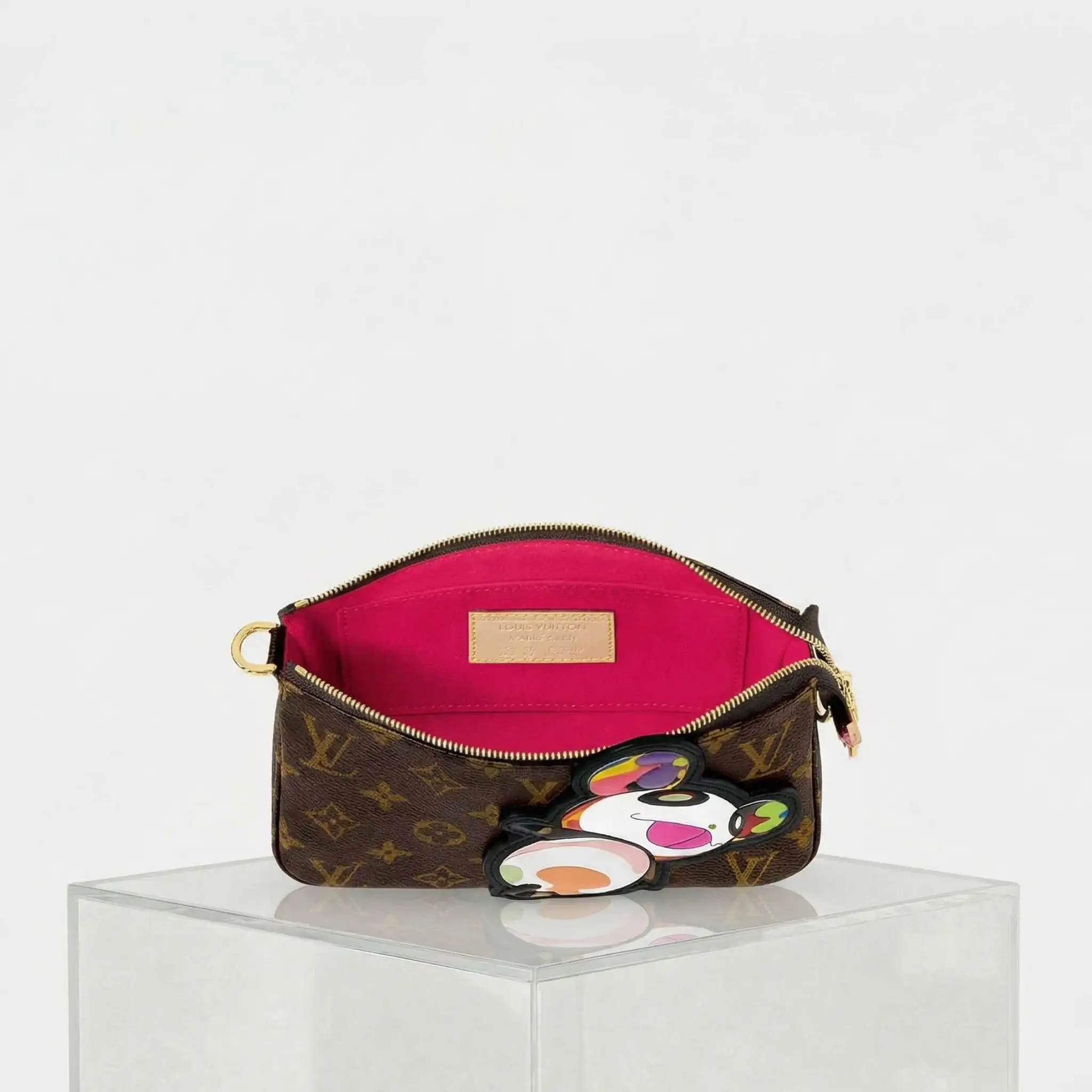 LV x TM Pochette Accessoires Monogram Handbag - Image 3