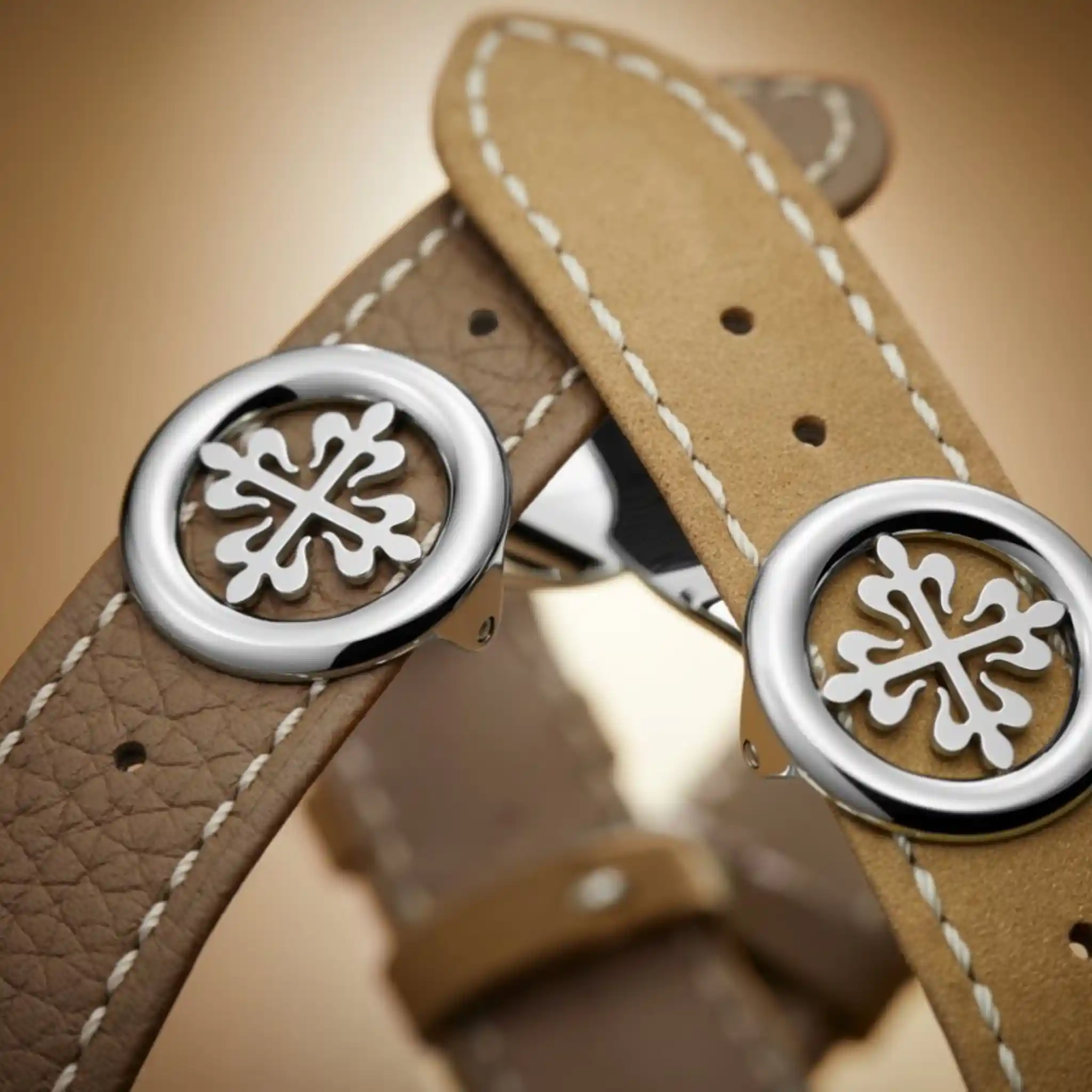 5935A-001 Universal Time Flyback Chronograph - Image 3