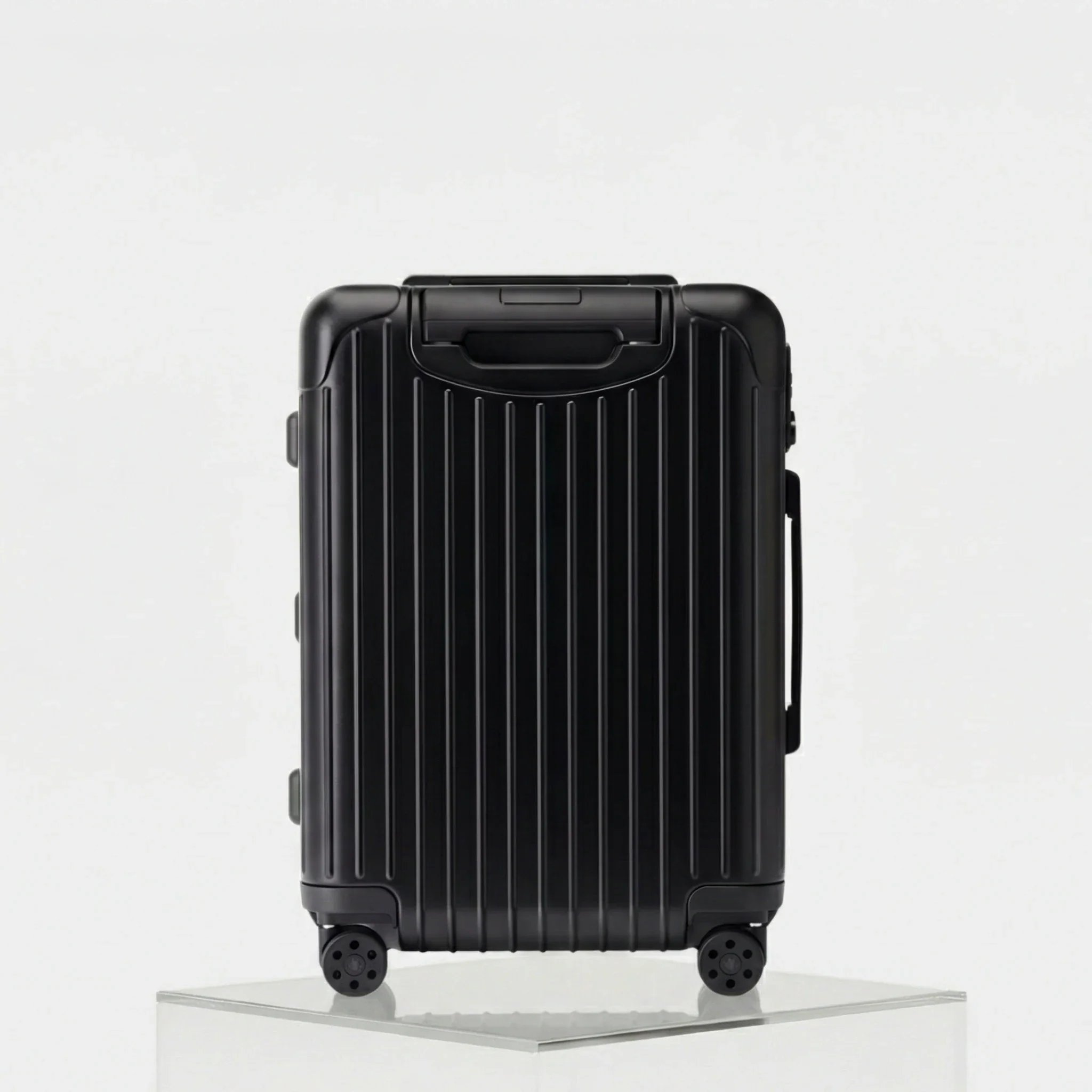 Essential Sleeve Cabin - Image 9